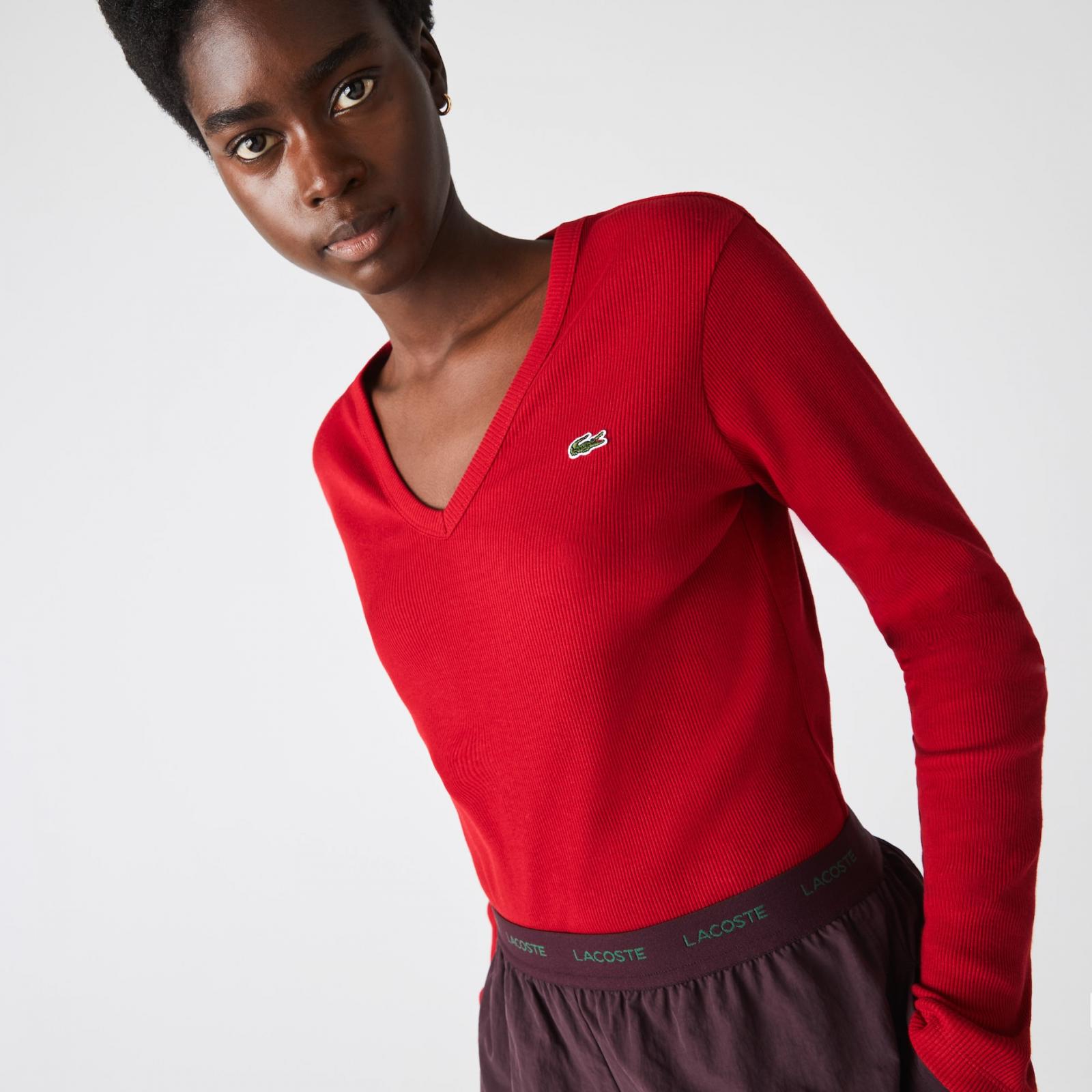 T Shirts Femme T shirt a col V et manches longues en coton cotele Rouge 5SX LACOSTE Economistrefugee